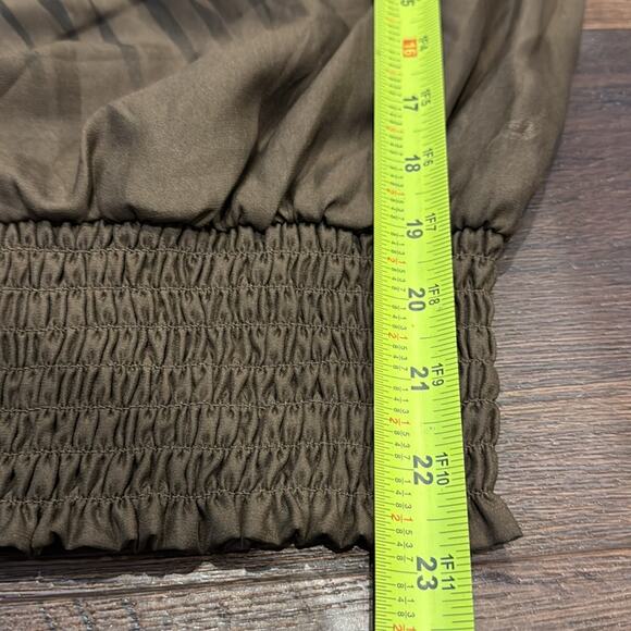 Rampage NWT One Shoulder Animal print and beaded Top with rushed Bottom. - Picture 8 of 8